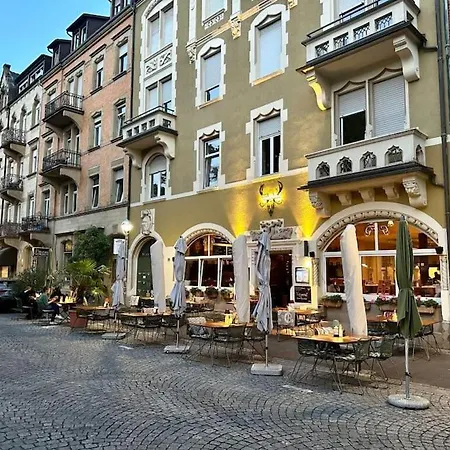 Kulturdenkmal Am Gutenbergplatz! Apartman