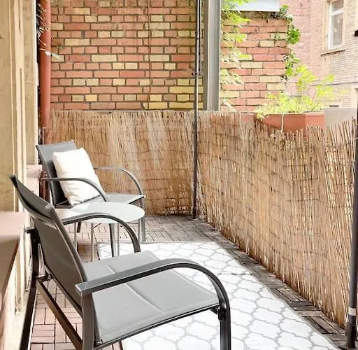 Διαμέρισμα Kulturdenkmal Am Gutenbergplatz! Καρλσρούη